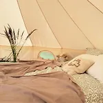 Jaerveaeaere Glaemping Glamping Joeranna