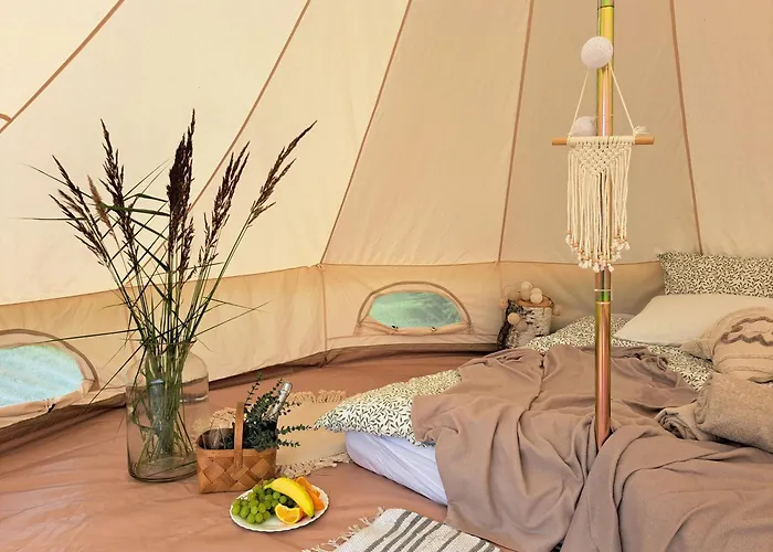 Jaerveaeaere Glaemping *